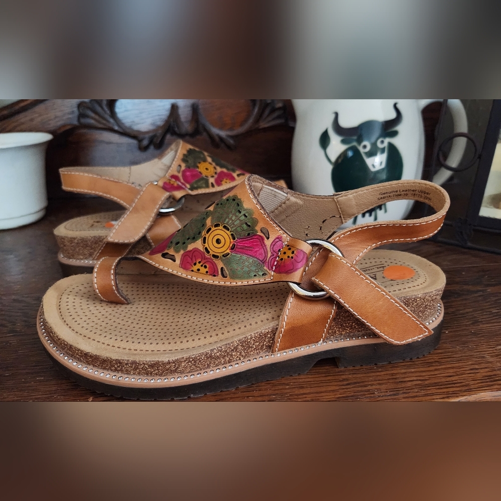 L'Artiste Samya sandals